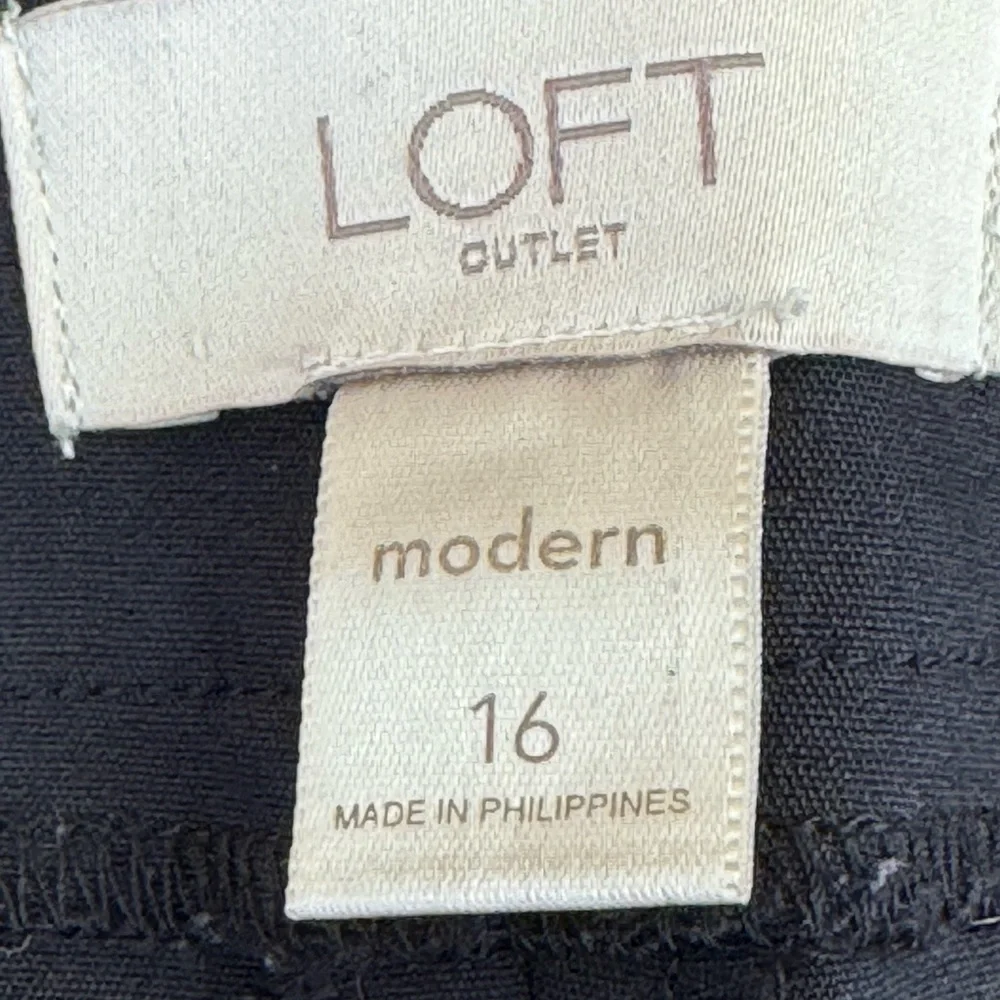 LOFT Women's Dark Brown Straight Leg‎ Trousers